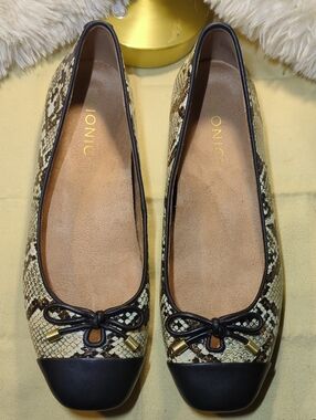 Vionic Women's Snake-Print Ballet Flats - Beige & Black Size 7 NOW ONLY $55 NWOT